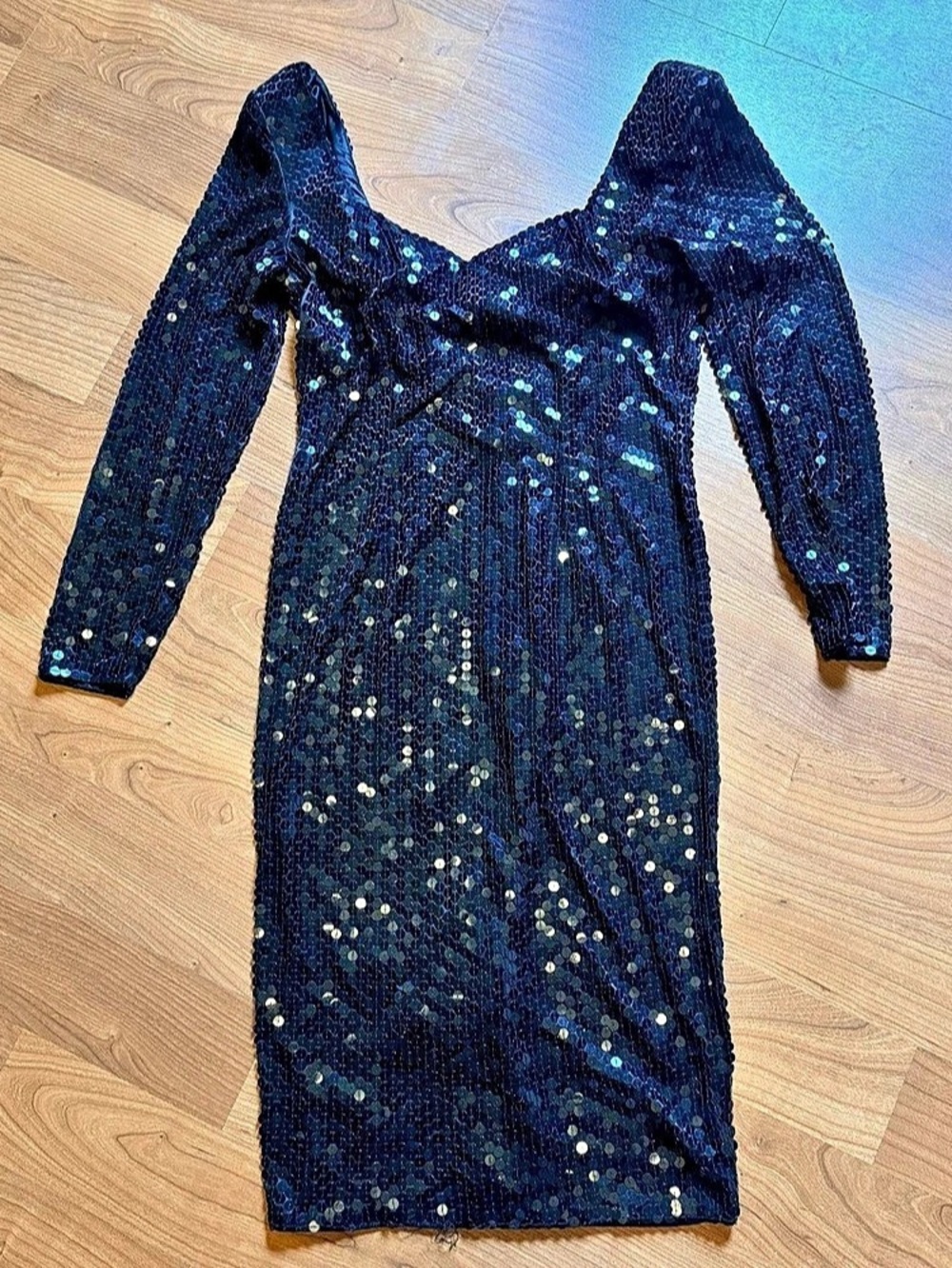 Black Cocktail Sequin Long Sleeve Midi Fitted Dress Size 8